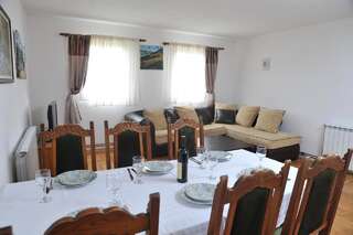 Апартаменты Apartments Millenium Жабляк Апартаменты с 2 спальнями и видом на горы-1