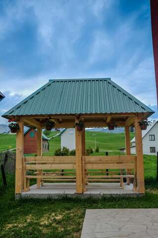 Апартаменты Apartments Millenium Жабляк Апартаменты с 2 спальнями и видом на горы-7