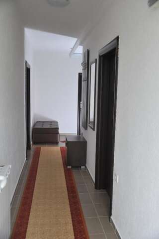 Апартаменты Apartments Millenium Жабляк Апартаменты с 1 спальней, вид на сад-11