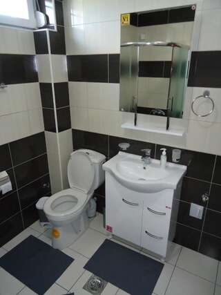 Апартаменты Apartments Millenium Жабляк Апартаменты с 1 спальней, вид на сад-21